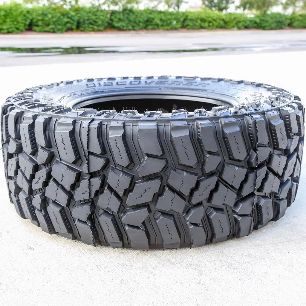 A pair of 2 (two) models of STT professional LT 35X12.50R20 121Q E (10 layers) off-road tires (MT/M/T type off-road tires)
