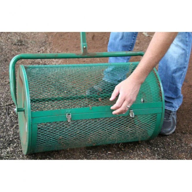Landzie Compost  Peat Moss Spreader