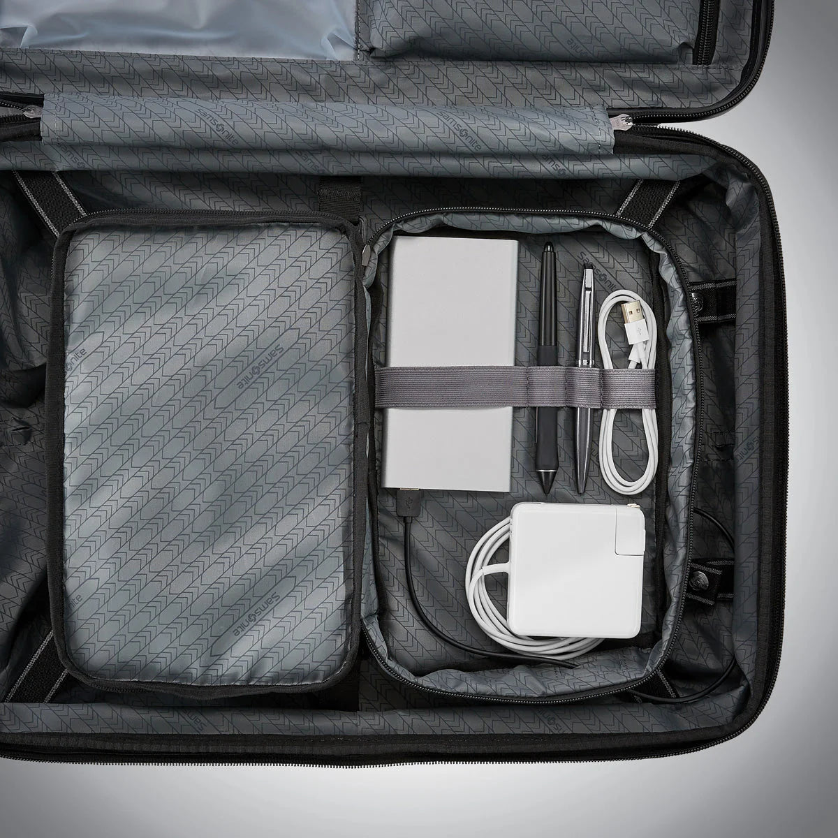 Samsonite Stryde 2 Carry-On Glider(Brushed Graphite)