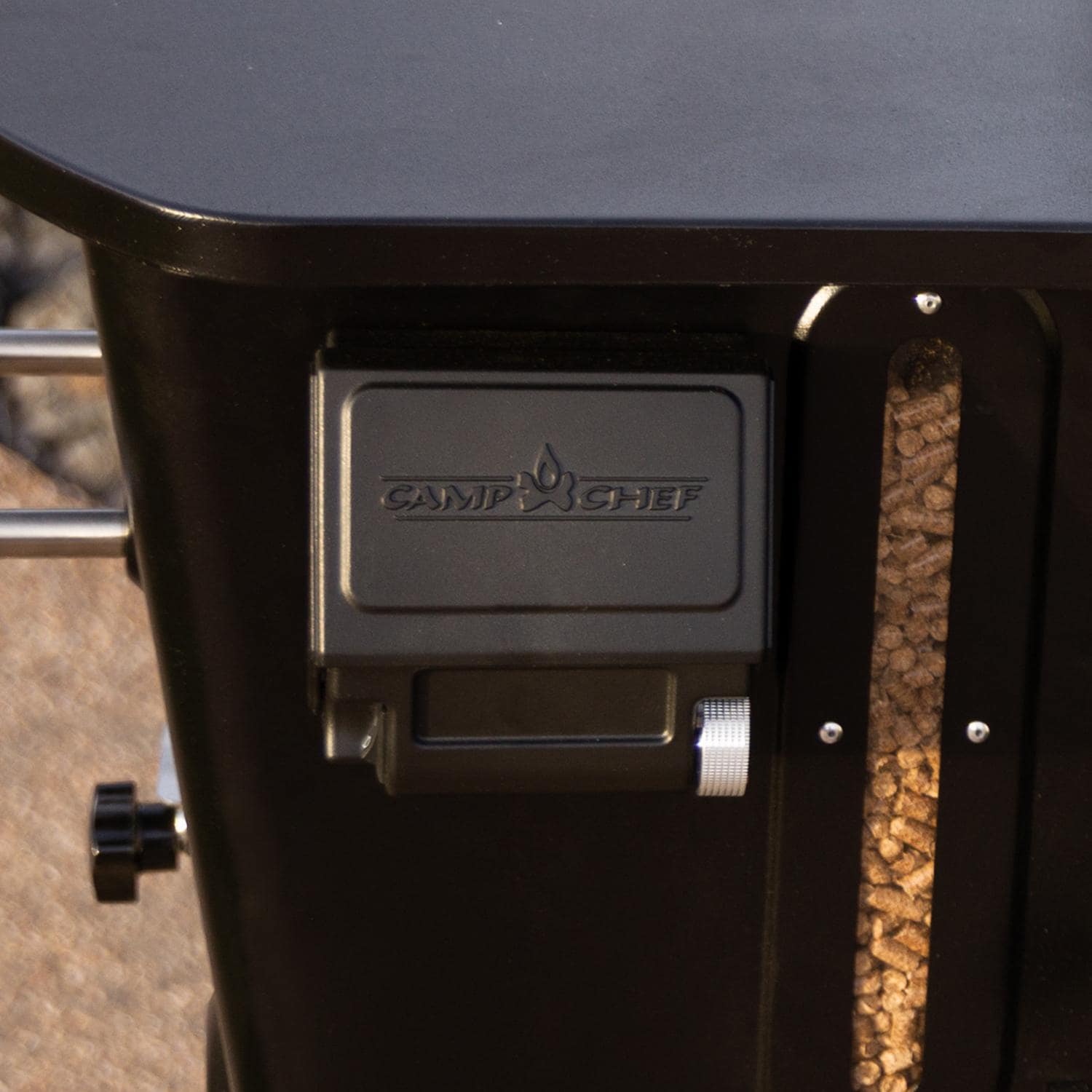 Chef Woodwind WiFi 24-Inch Pellet Grill - PG24CL