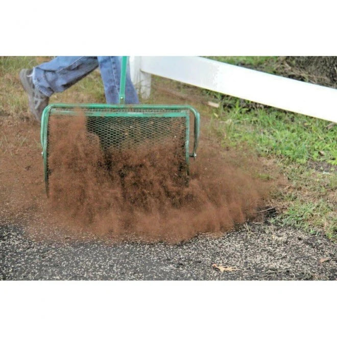 Landzie Compost  Peat Moss Spreader