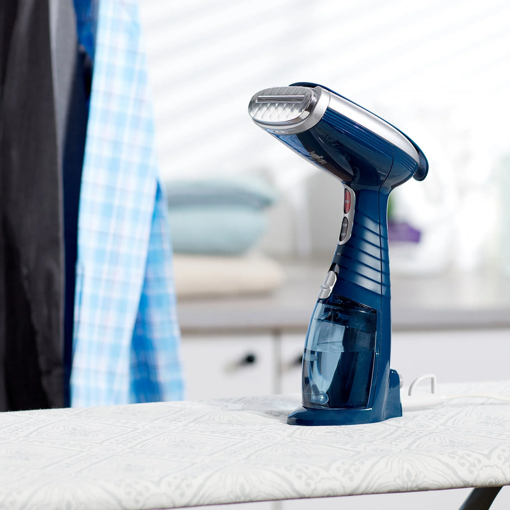 Handheld Garment Steamer for Clothes, Turbo ExtremeSteam 1550W, Portable Handheld Design, Strong Penetrating Steam GS38R