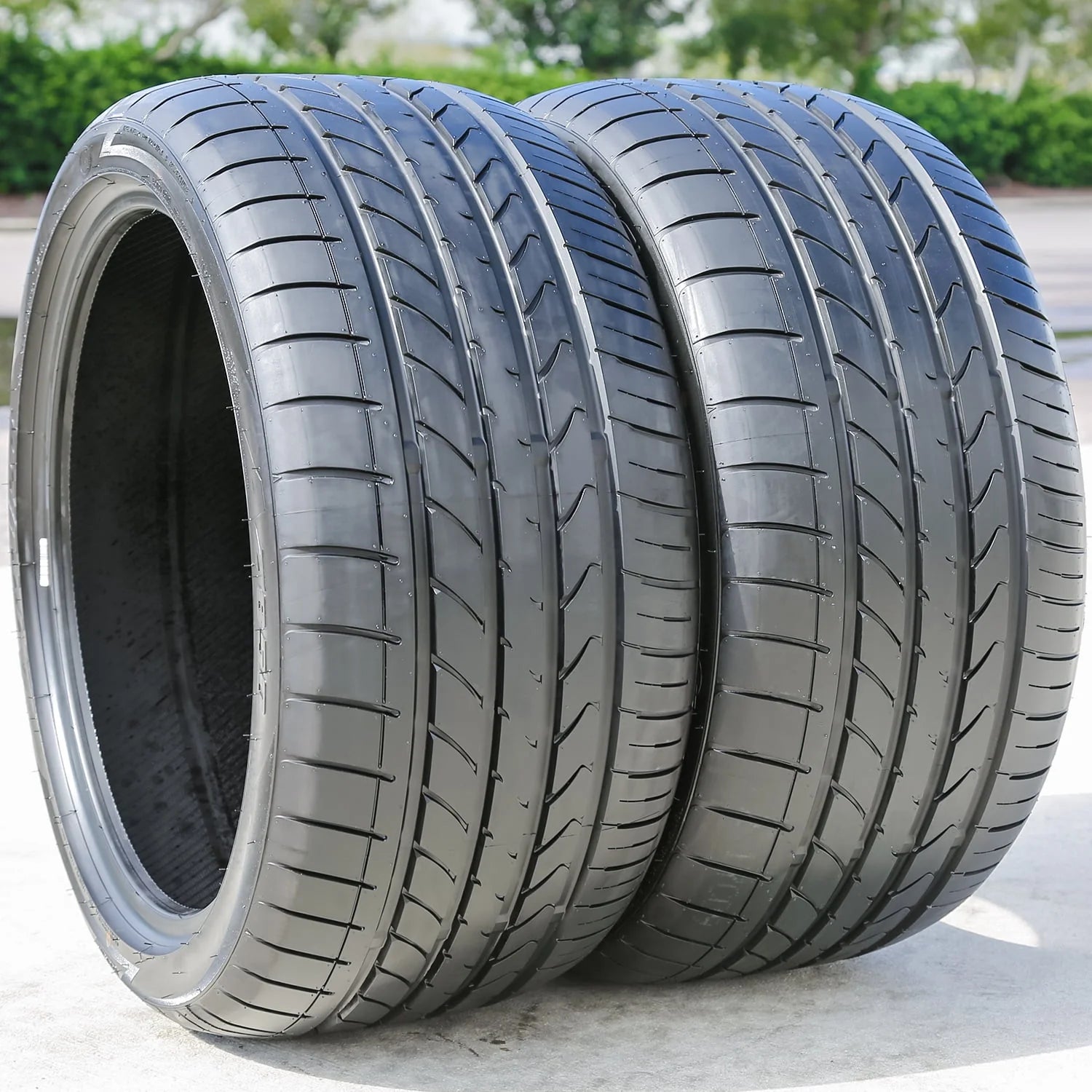 A set of 4 (4265/35R20 99Y XL high-performance tires for: 2015-23 Ford Mustang EcoBoost Premium, 2012-13 Audi A7 Quattro Base